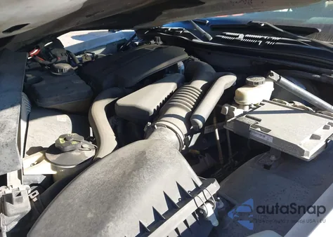 2005 Mercury Grand Marquis Gs from USA, damaged, VIN 2MEFM74W55X658281